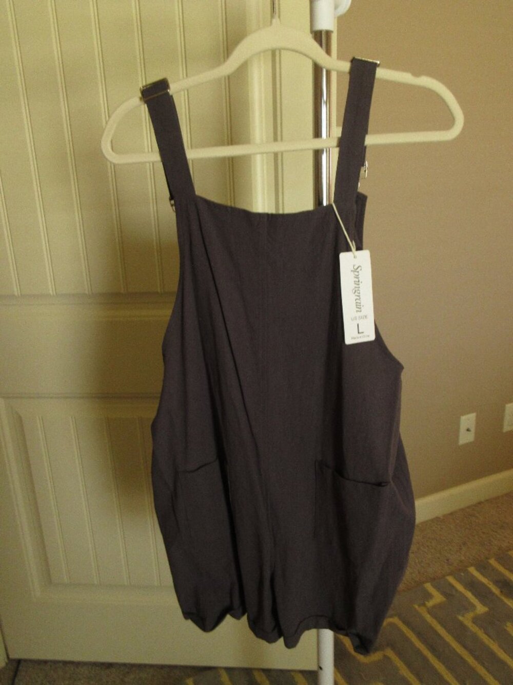 Grey Springrain Romper, New with Tags, Size Large